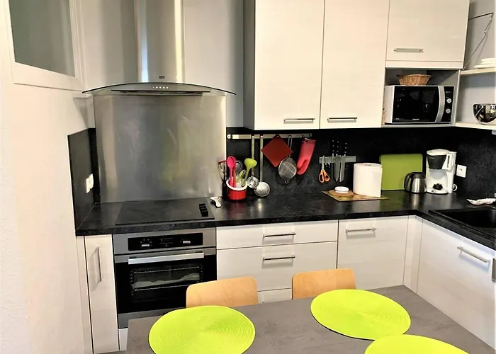 Appartement Perros-Guirec, 2 pièces, 3 personnes - FR-1-368-241